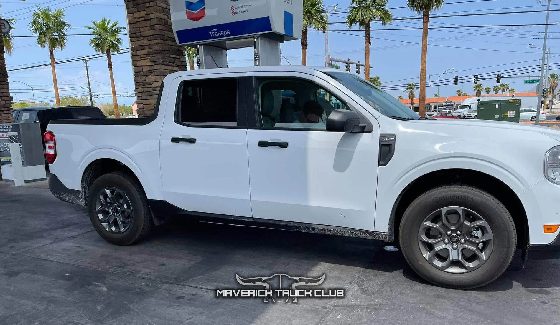 Ford Maverick OXFORD WHITE Maverick Photos Thread Oxford White 2022 Ford Maverick XLT 3