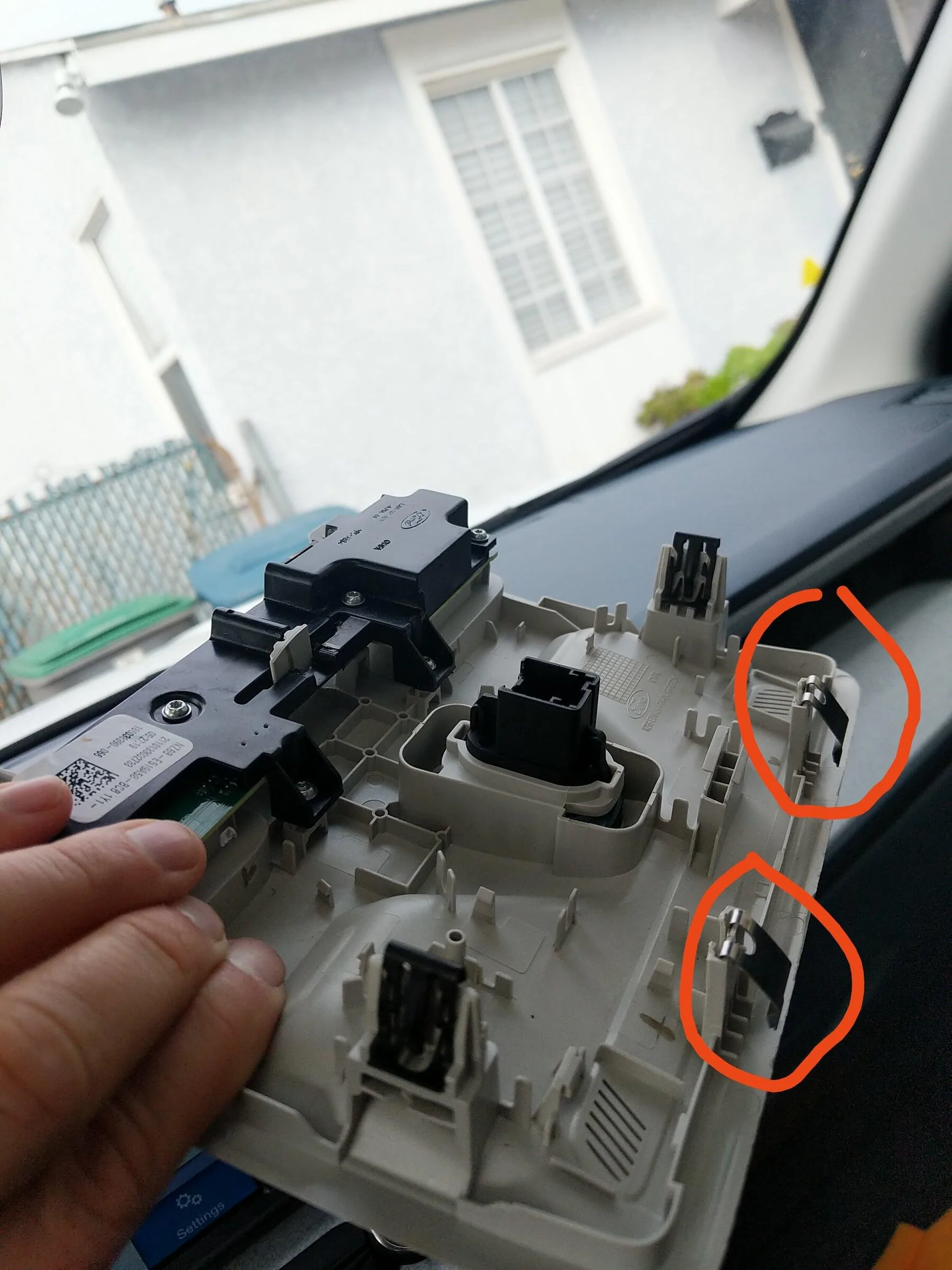 Ford Maverick Auto dim rear view mirror Install tip to remove center console with sunroof image2