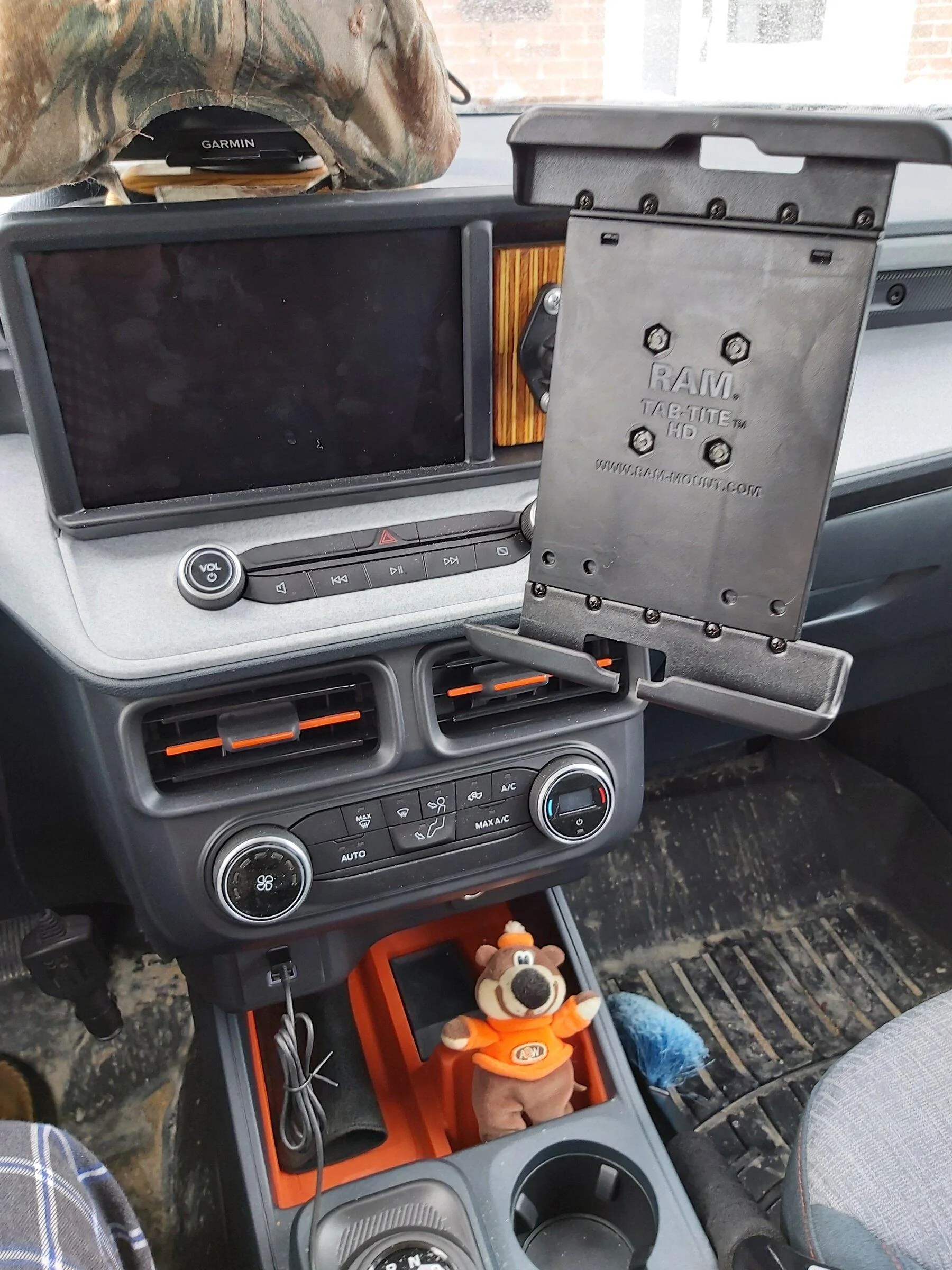 Ford Maverick Dash cubby hole -- what's in yours? 📸 20220123_111851