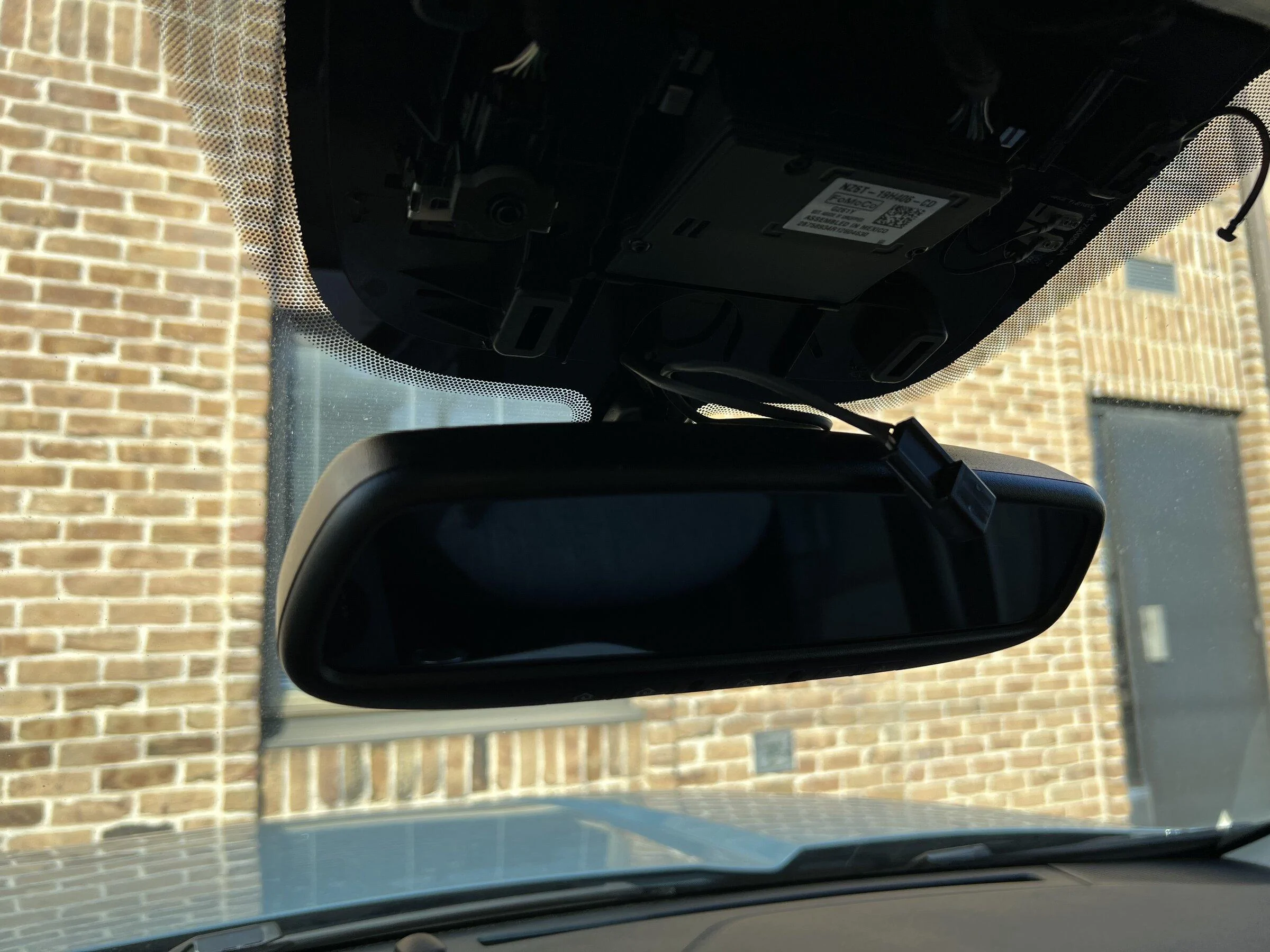 Ford Maverick Cheap auto-dimming, homelink mirror IMG_6325