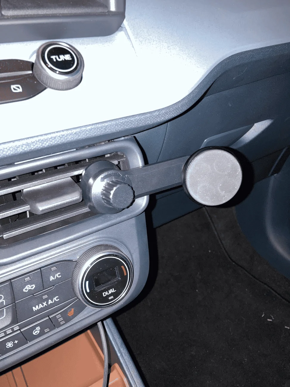 Ford Maverick Dash cubby hole -- what's in yours? 📸 1643067399734