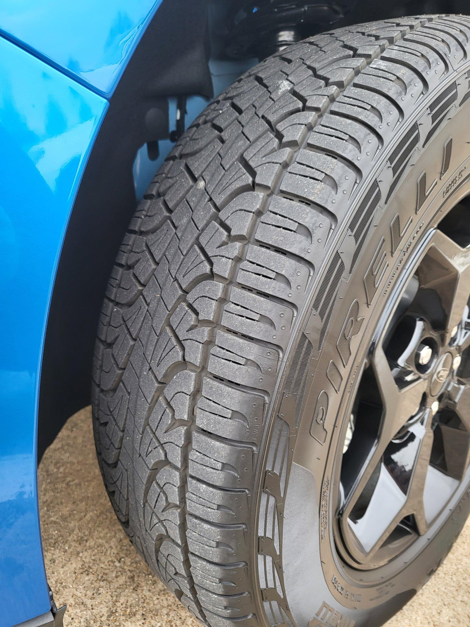 Ford Maverick Selling my fx4 tires 20220127_122425