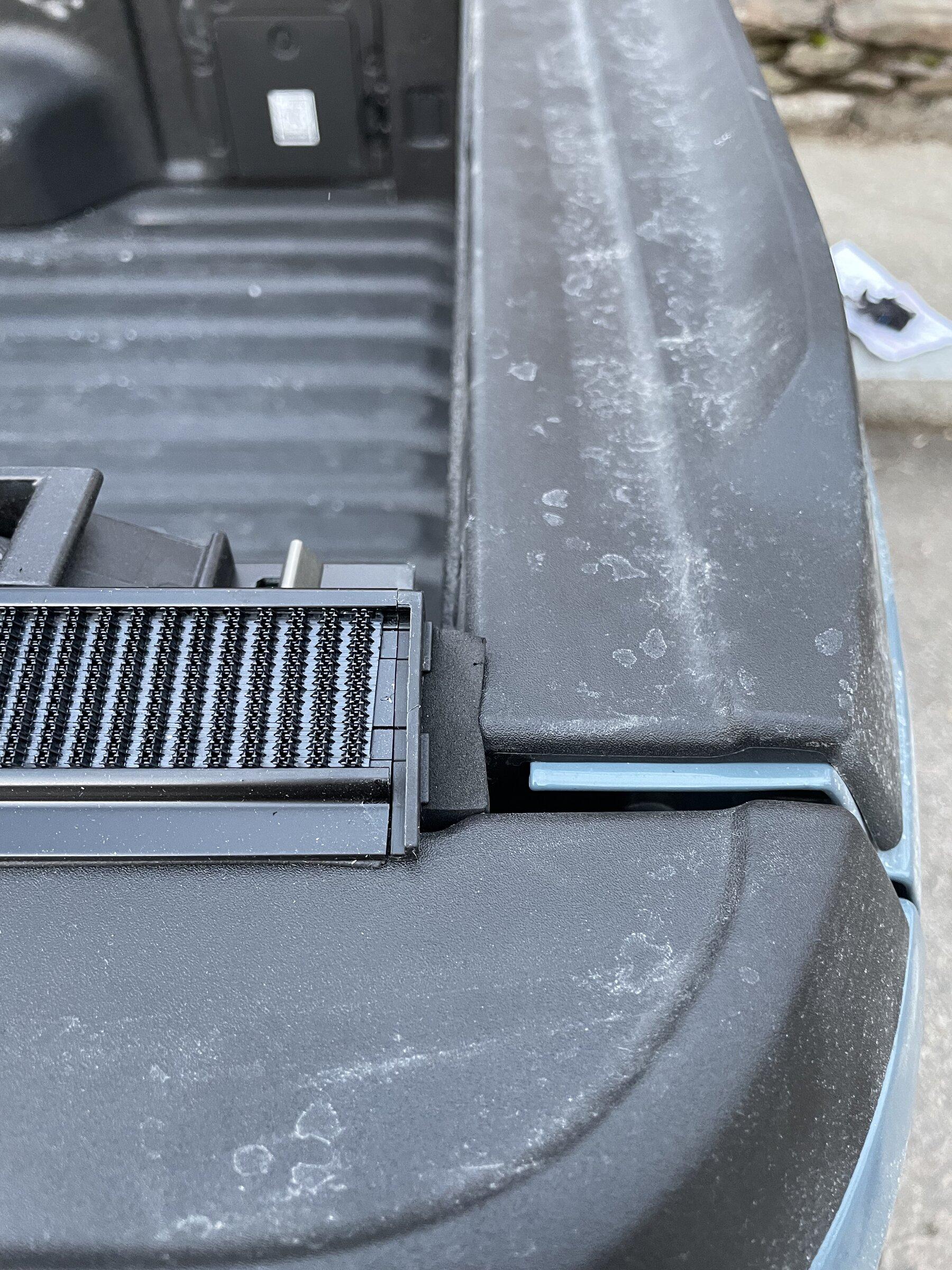 Ford Maverick Truxedo Pro X15 tonneau cover installed EB297D36-F43B-46DD-9BCD-790617FDB8FE