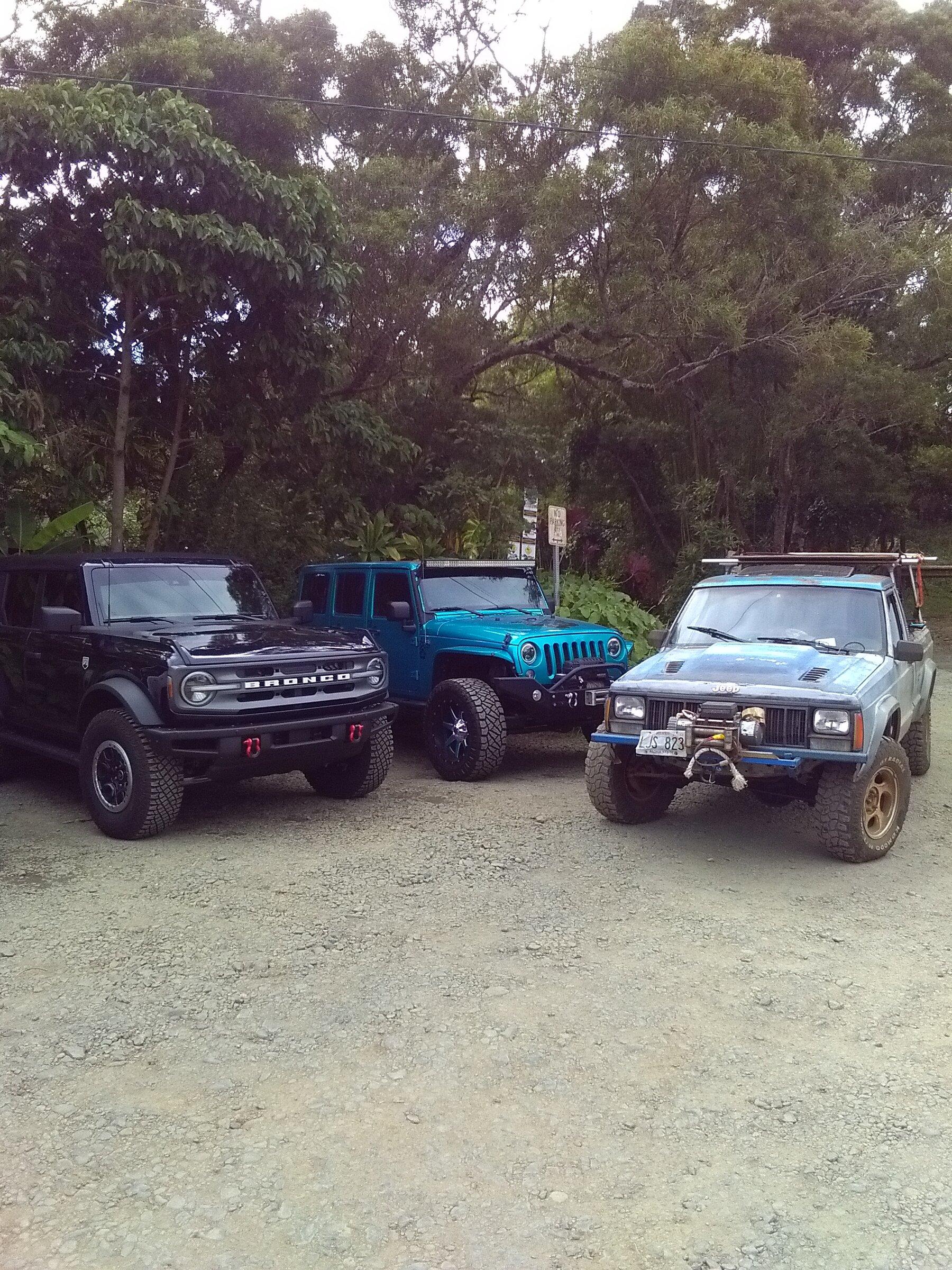 Ford Maverick anyone have a  front hitch on their Maverick? KIMG0005.JPG