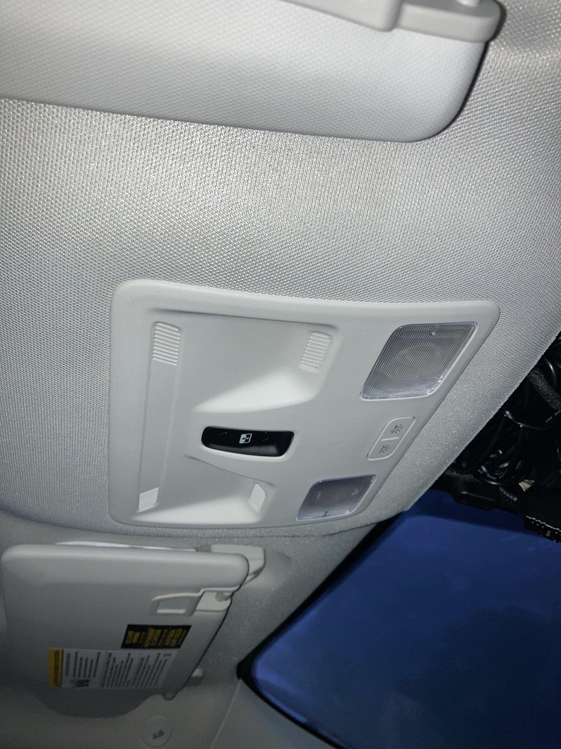 Ford Maverick Auto dim rear view mirror Install tip to remove center console with sunroof 82D340E1-8C49-48A0-AC63-54B1703E9C65