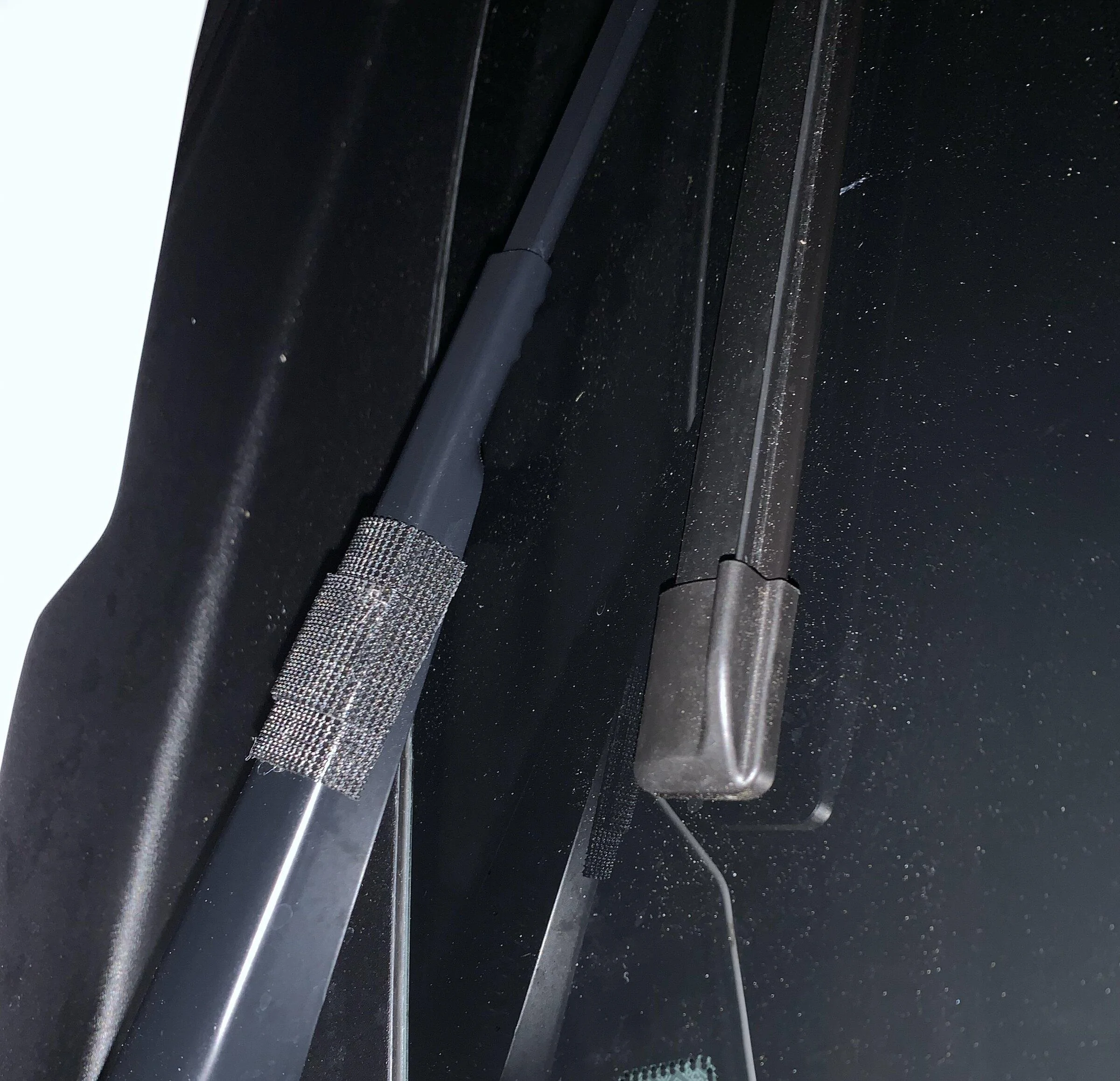 Ford Maverick Hood paint rubbed off from wiper 93EEDF51-2ABB-4558-B645-1E2371E74224