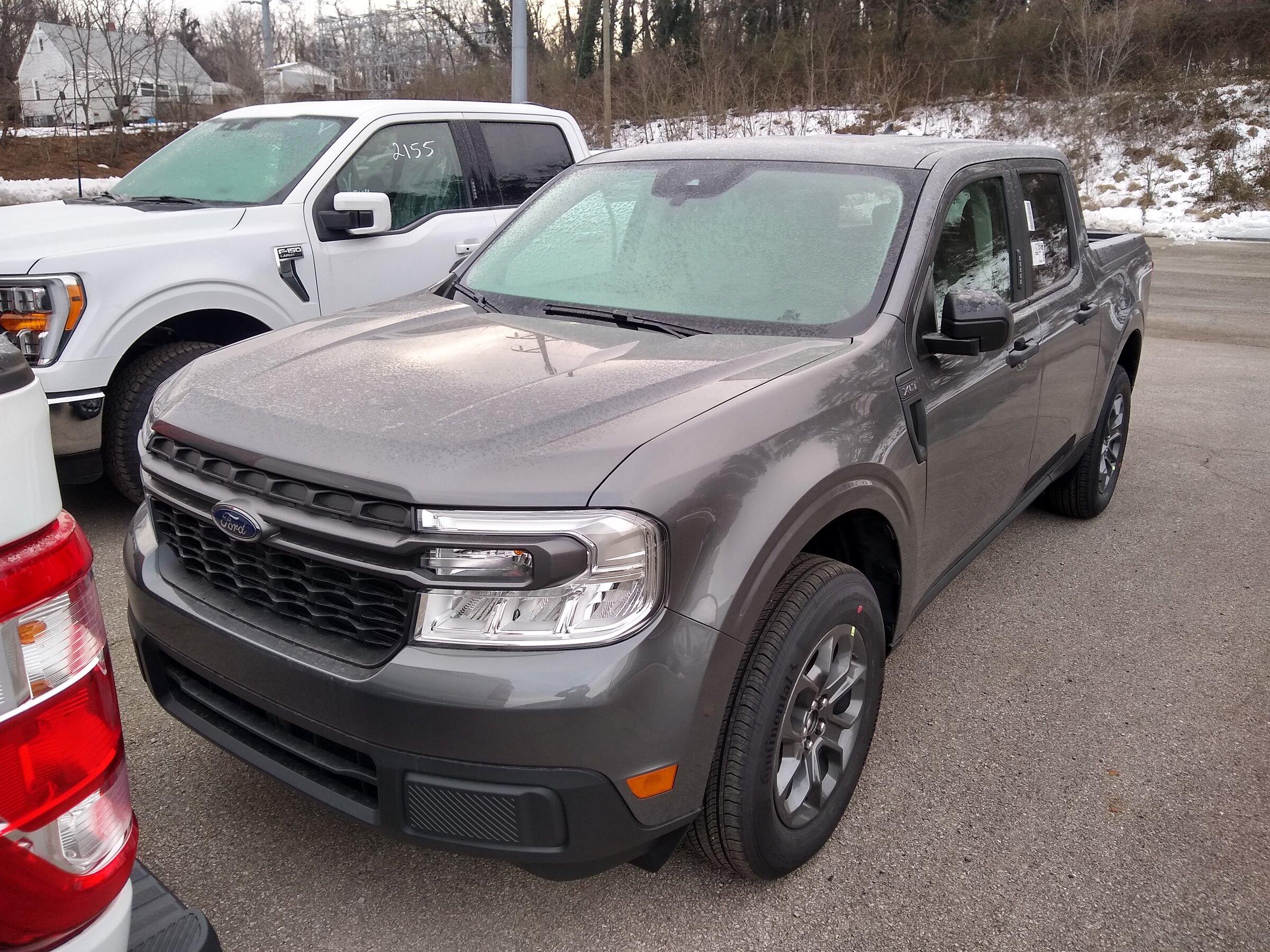 Ford Maverick CARBONIZED GRAY Maverick Photos Thread Mav1