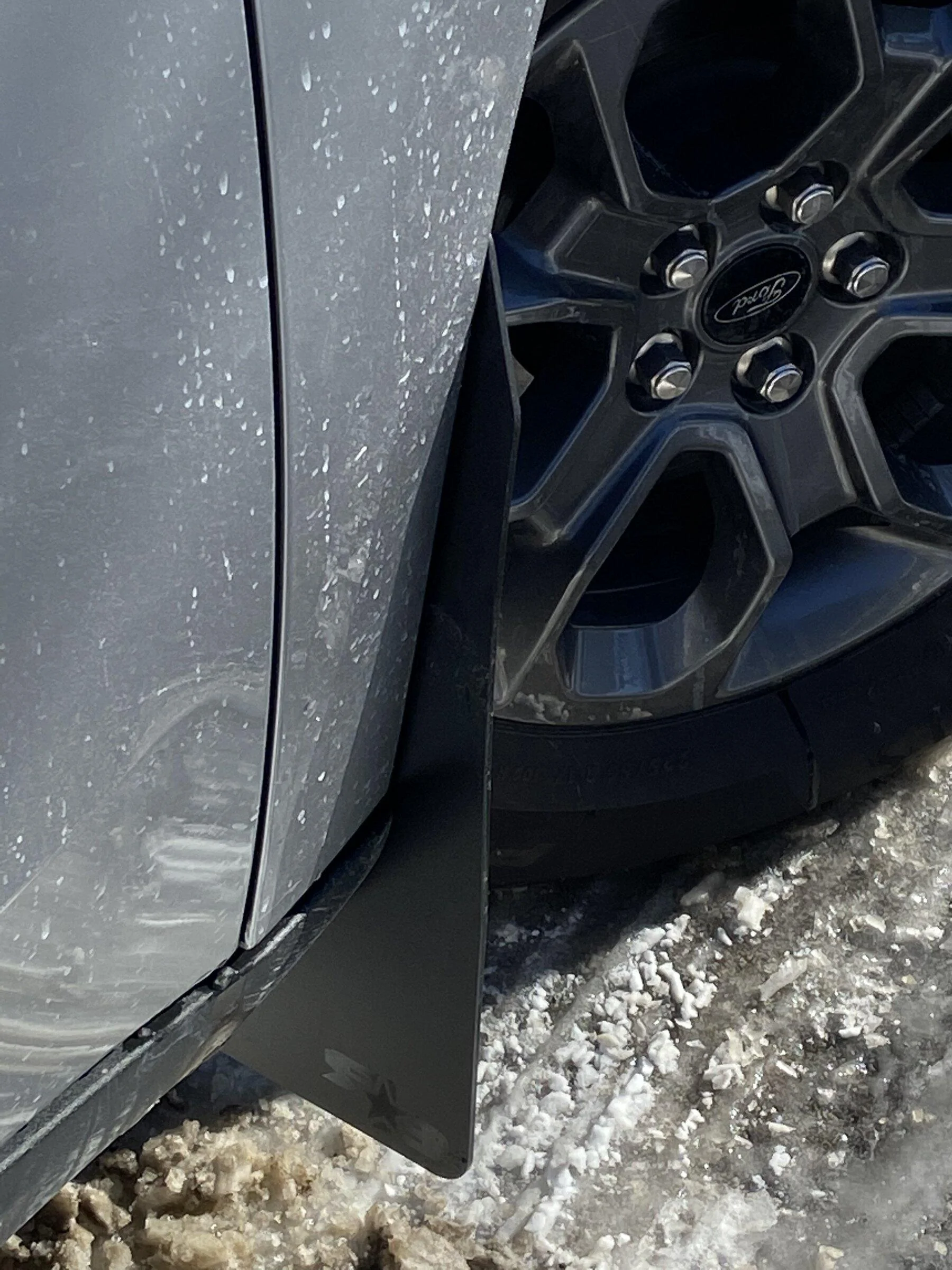Ford Maverick Ford Mudflaps in  wintery area with heavily salted roads? 03EACEA5-0022-41B5-8B04-E14BE3480E49