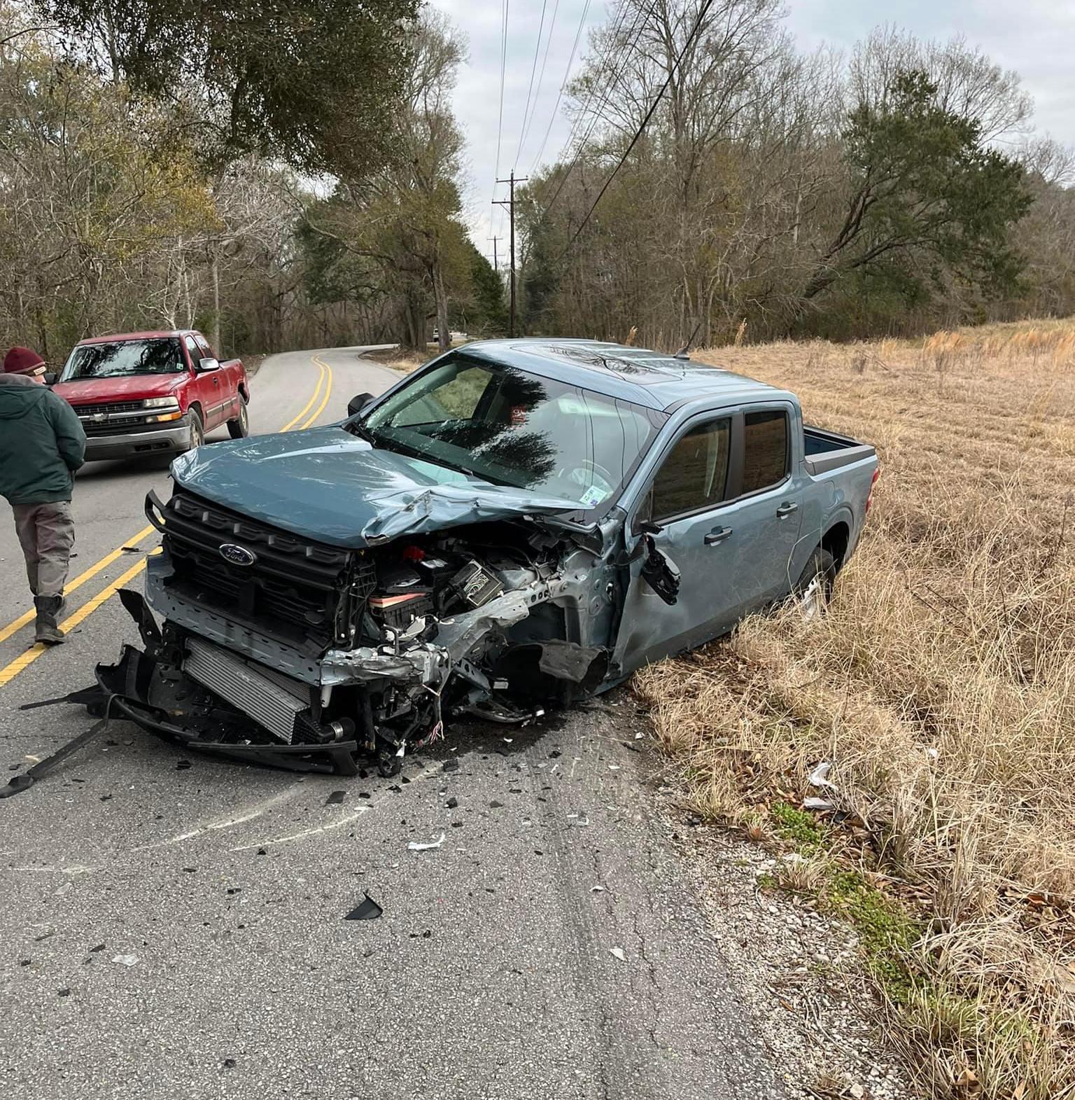 Ford Maverick Totaled Maverick crash but safety measures let owner walk away with only soreness 2626837_1010670912993081_1564372517236463052_n-