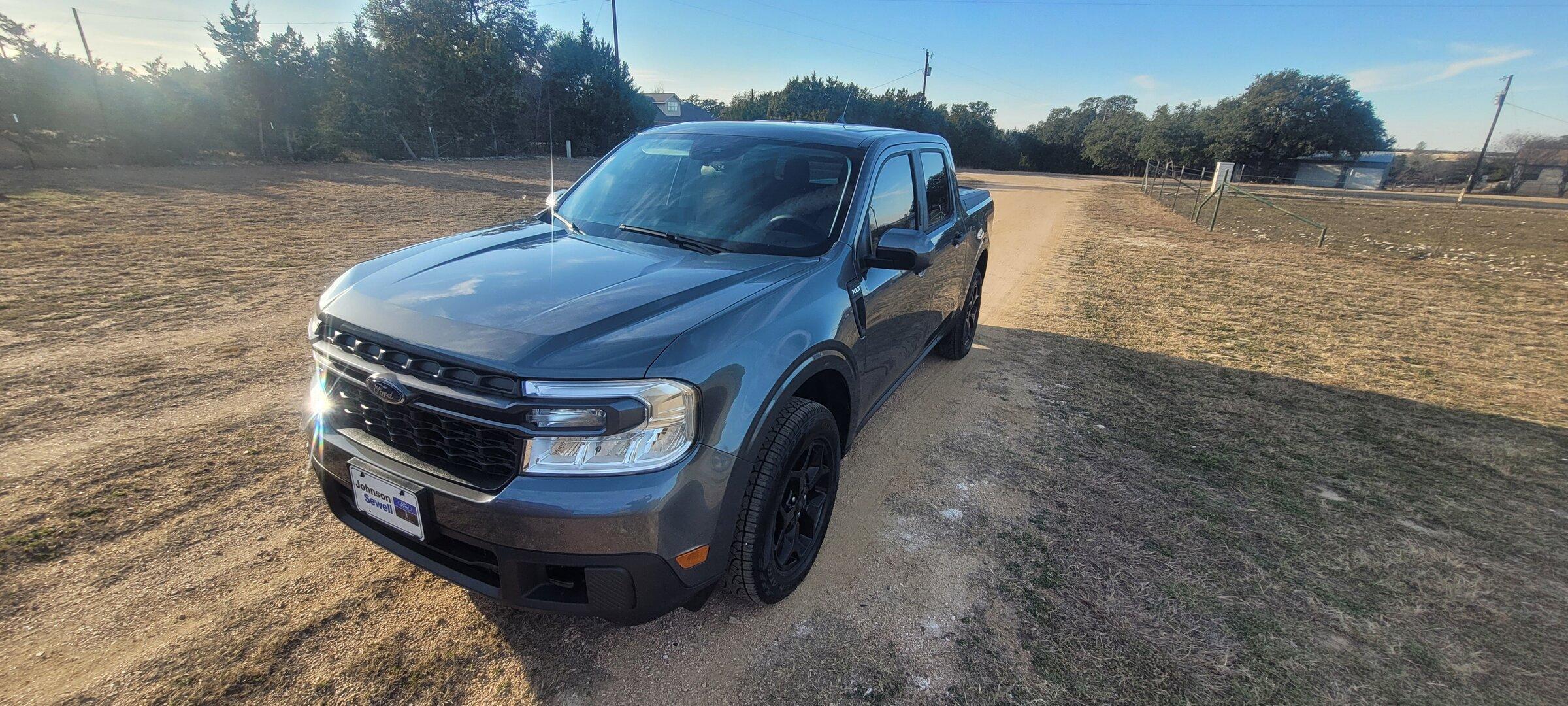 Ford Maverick CARBONIZED GRAY Maverick Photos Thread 20220122_162239