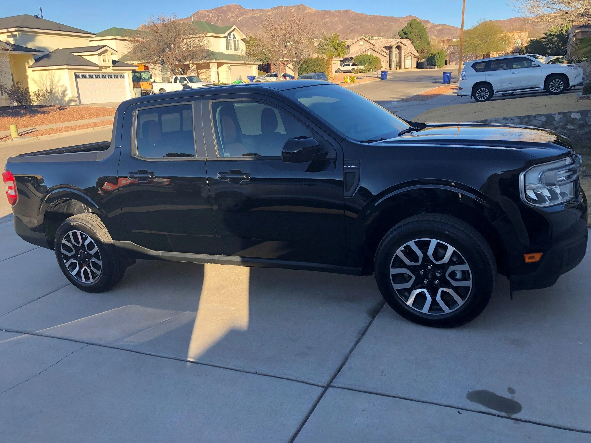 Ford Maverick SHADOW BLACK Maverick Photos Thread mav