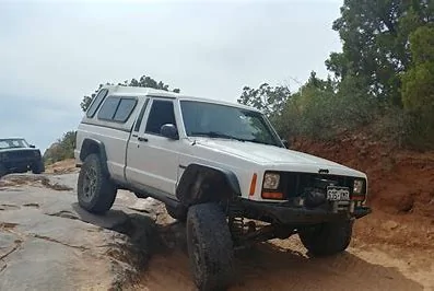 Ford Maverick Installed 2" lift kit and 32" BFG KO2 tires (no rub with some trimming) dWx-mRAHaEK?w=269&h=180&c=7&r=0&o=5&dpr=1.65&pid=1
