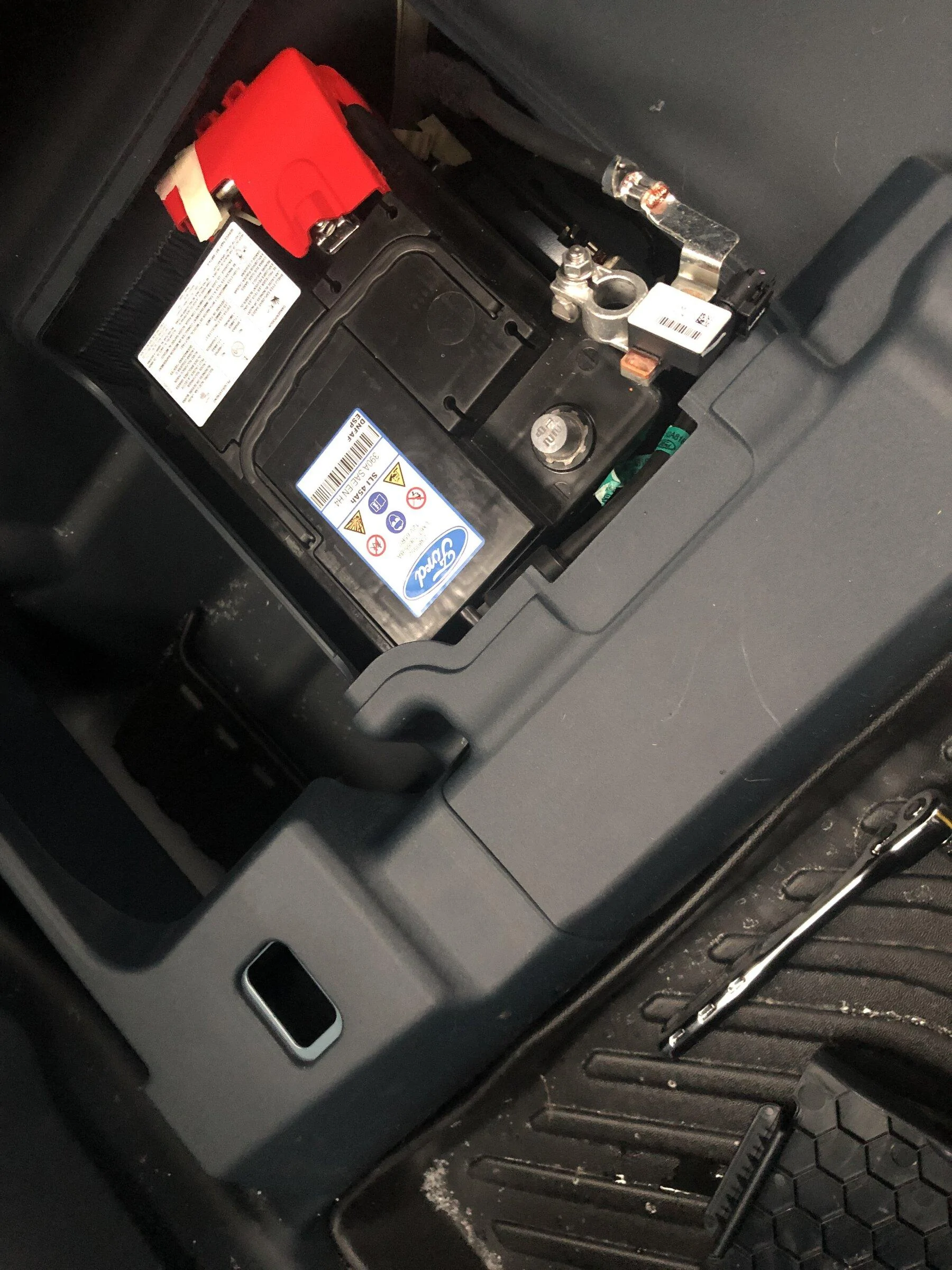 Ford Maverick Factory Cruise Control Enabled + Escape Steering Wheel Installed on HYBRID XL Maverick 7C152B43-7882-408C-A3C2-E2BC98128832