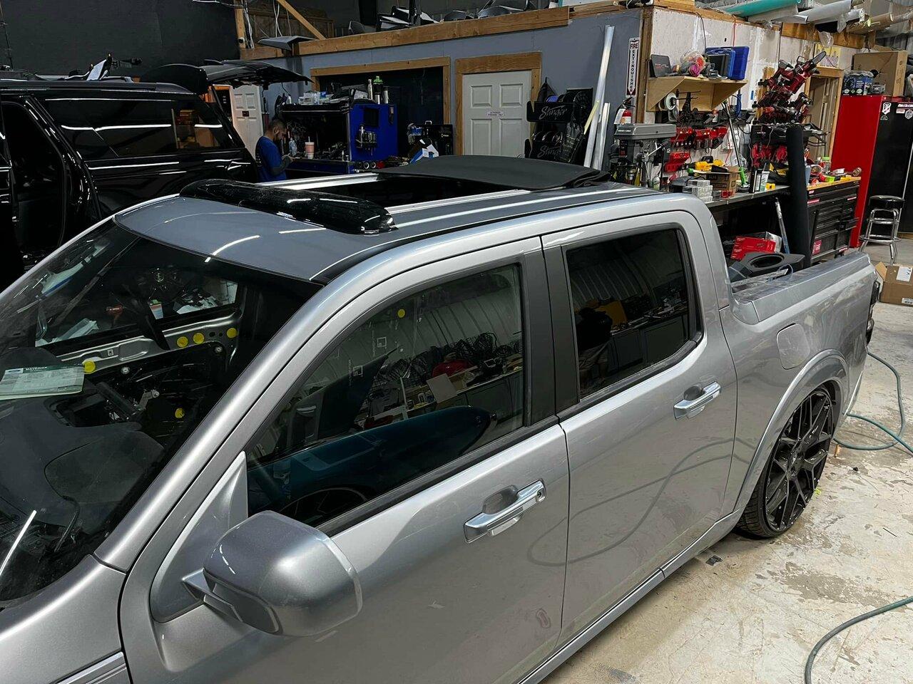 Ford Maverick Aftermarket sunroof? 873574600484168585_n_1__98309.1638575270.1280.1280