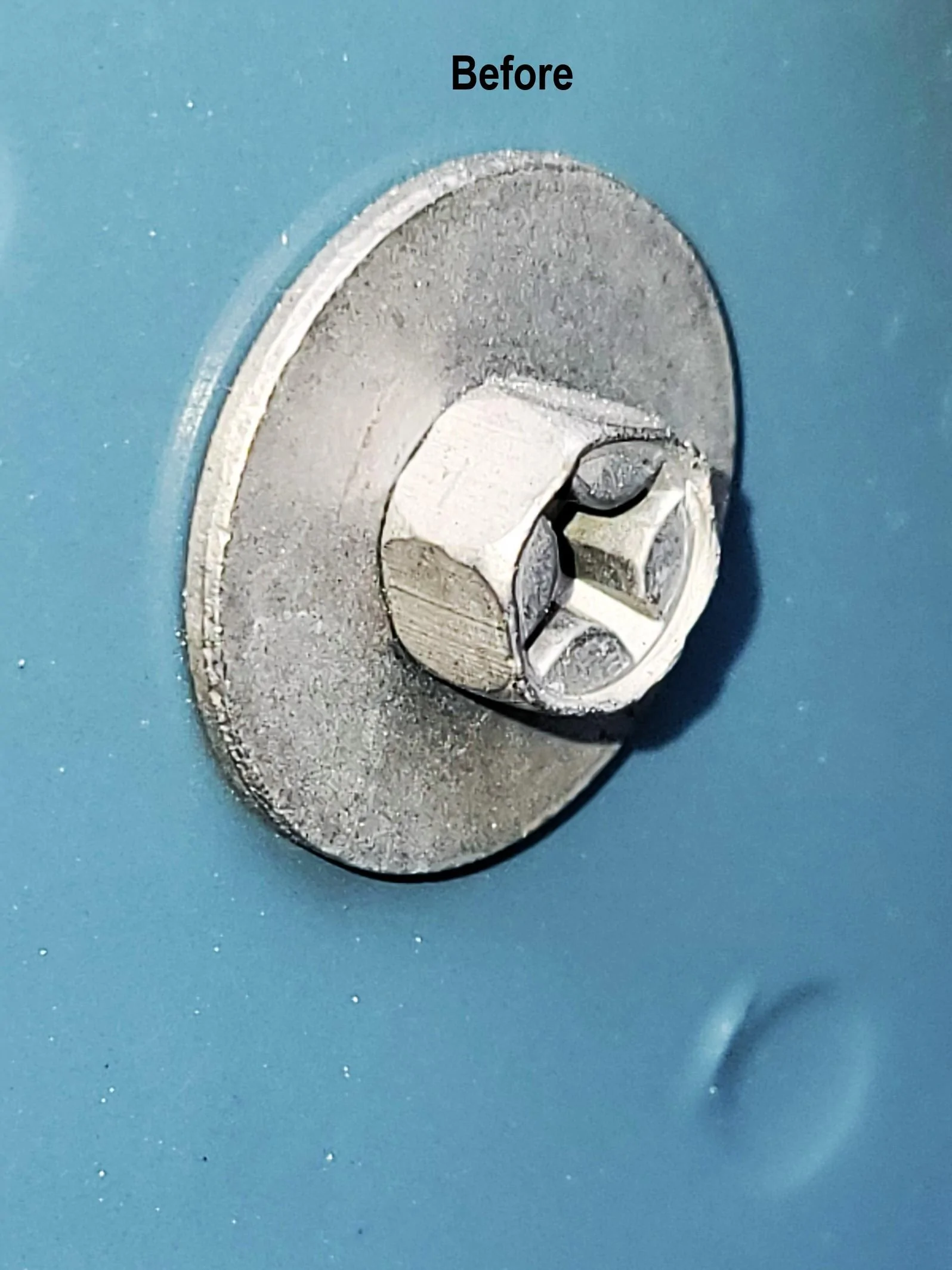 Ford Maverick Tailgate Assist - installed notes, pics, video Screw befor