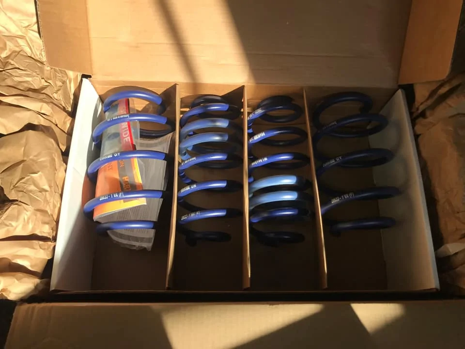 Ford Maverick ICONIC SILVER Maverick Photos Thread 273506374_10159895698709835_2741890931124902460_n