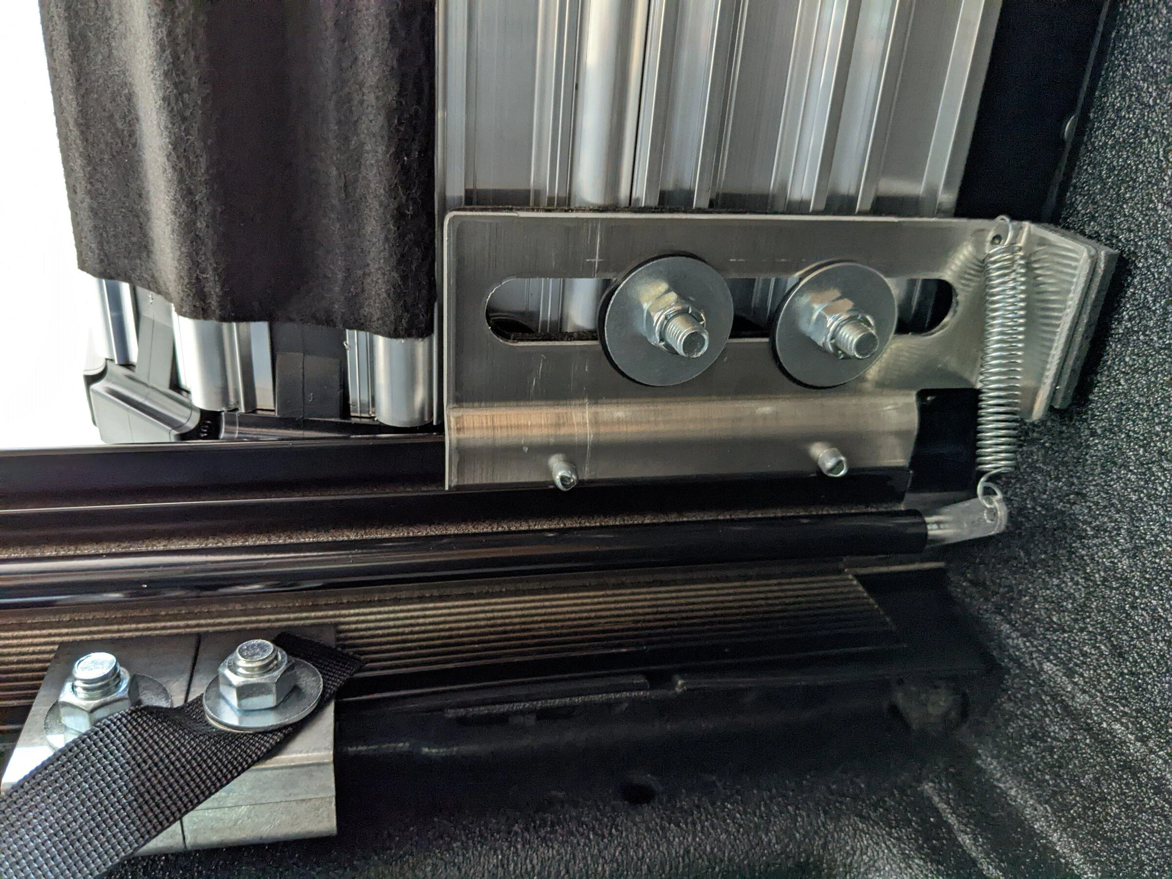 Ford Maverick Ford Tonneau Cover Leaking - Hard Rollup - Cover Factory installed PXL_20220127_165621508