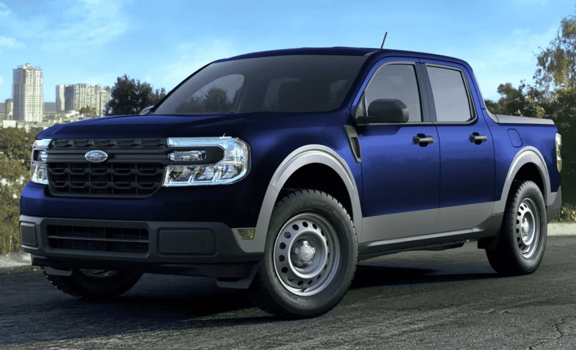 Ford Maverick Two tone or not to two tone? That is the question... 1644343631047