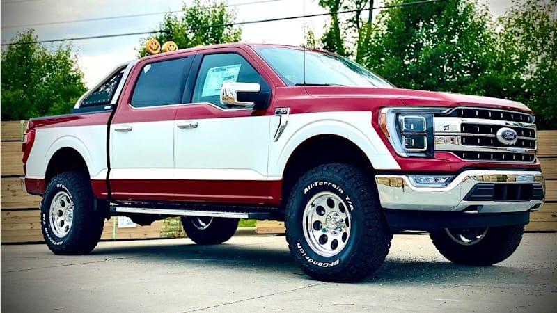 Ford Maverick Two tone or not to two tone? That is the question... Ford-F-150-BFP-Retro-05