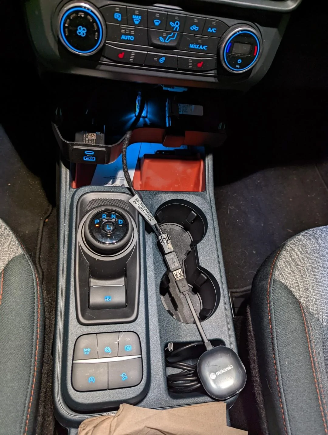Ford Maverick Get Wireless Android Auto w/ Motorola MA1 USB Dongle -- reviews 3