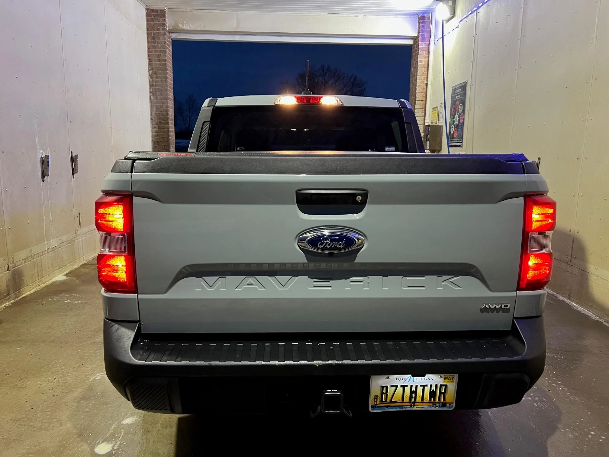Ford Maverick 1 Month B-day! 2718 miles down!! My review of my Eco, 4K, Lux, FX4, Cactus Gray bk