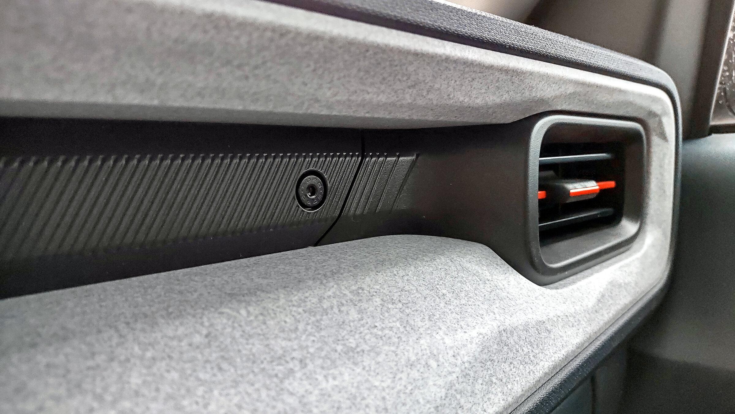 Ford Maverick The Quirky Faceted Dashboard - I Love It Faceted Panel