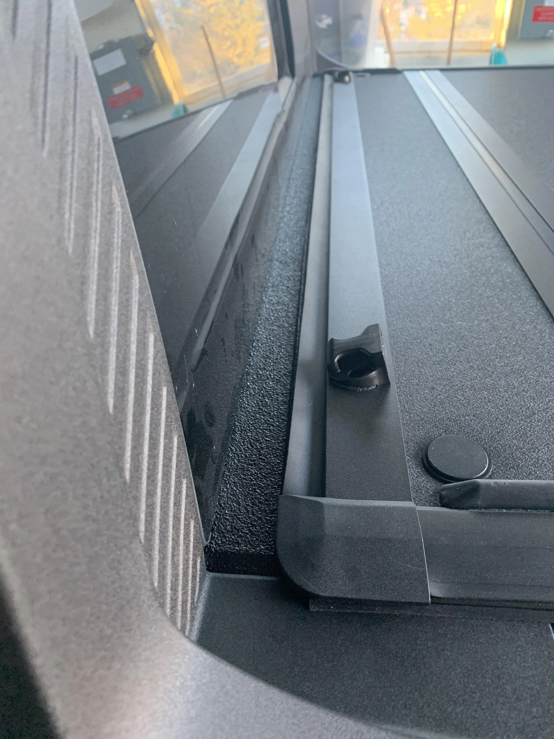 Ford Maverick BAK Revolver X4s Tonneau Cover -- arrived & installed IMG_1498