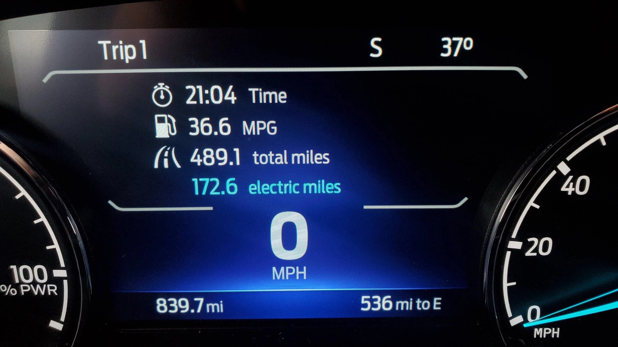 Ford Maverick Lariat Hybrid Journal 20220210_142301