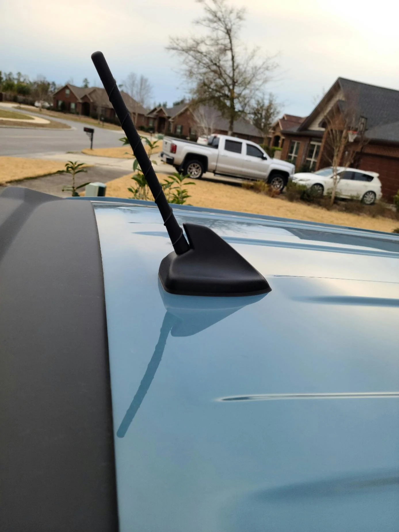 Ford Maverick Stubby antenna and new blinkers installed 20220211_164540