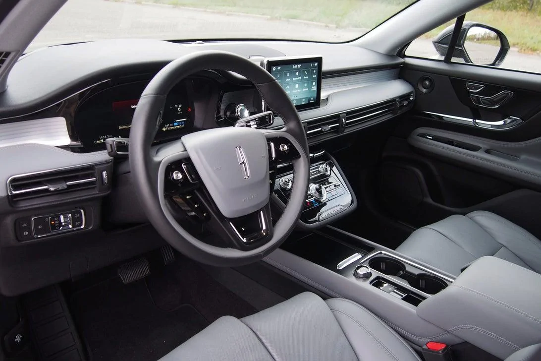 Ford Maverick Western Washington 2021-lincoln-corsair-grand-touring-59-jpg