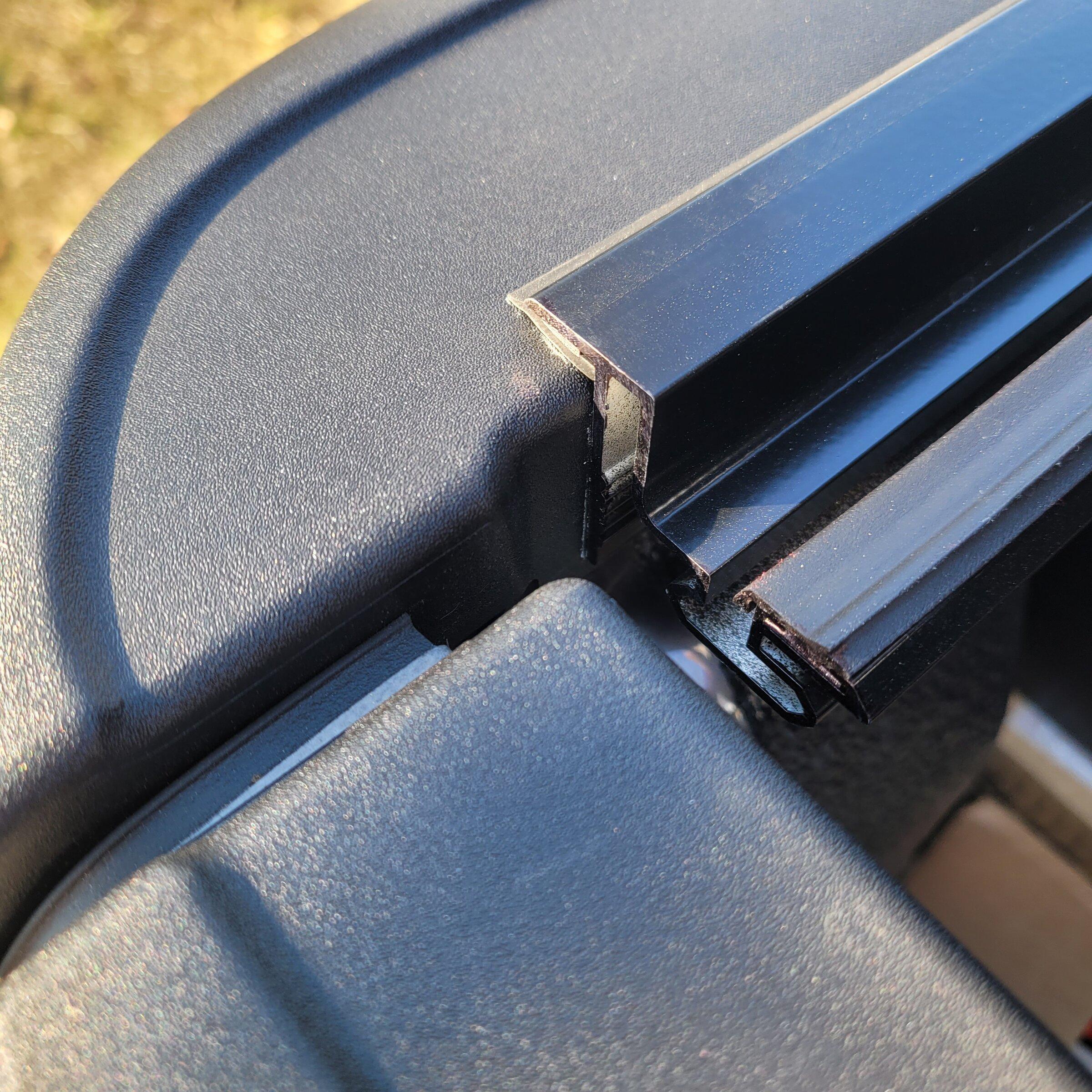 Ford Maverick Not completely happy with dealer installed hard trifold tonneau 20220212_145133