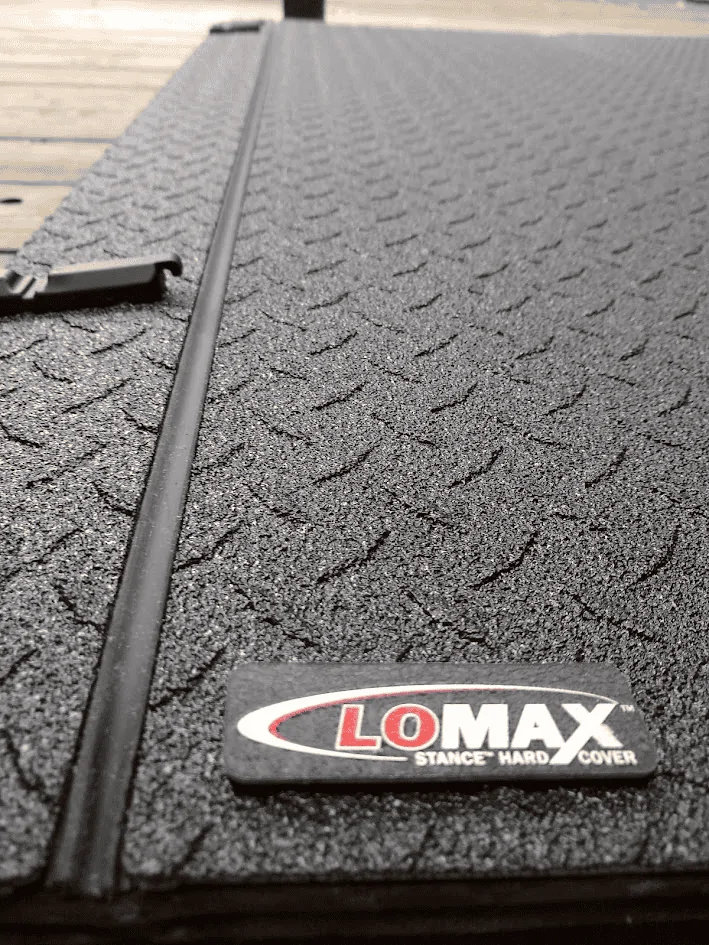 Ford Maverick Got the LOMAX tonneau on today 1644709006170