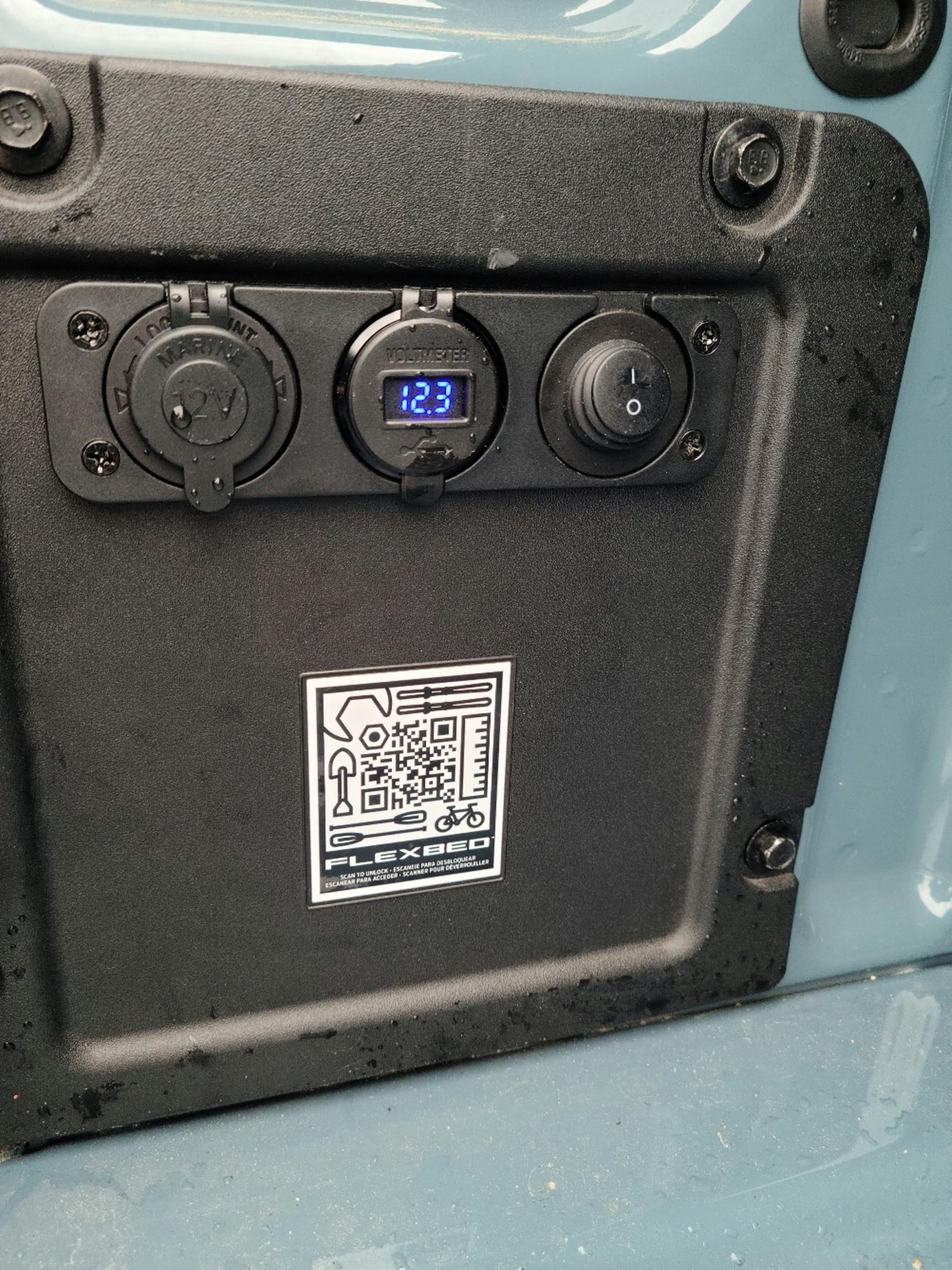 Ford Maverick 12V bed connection? 20220212_135044