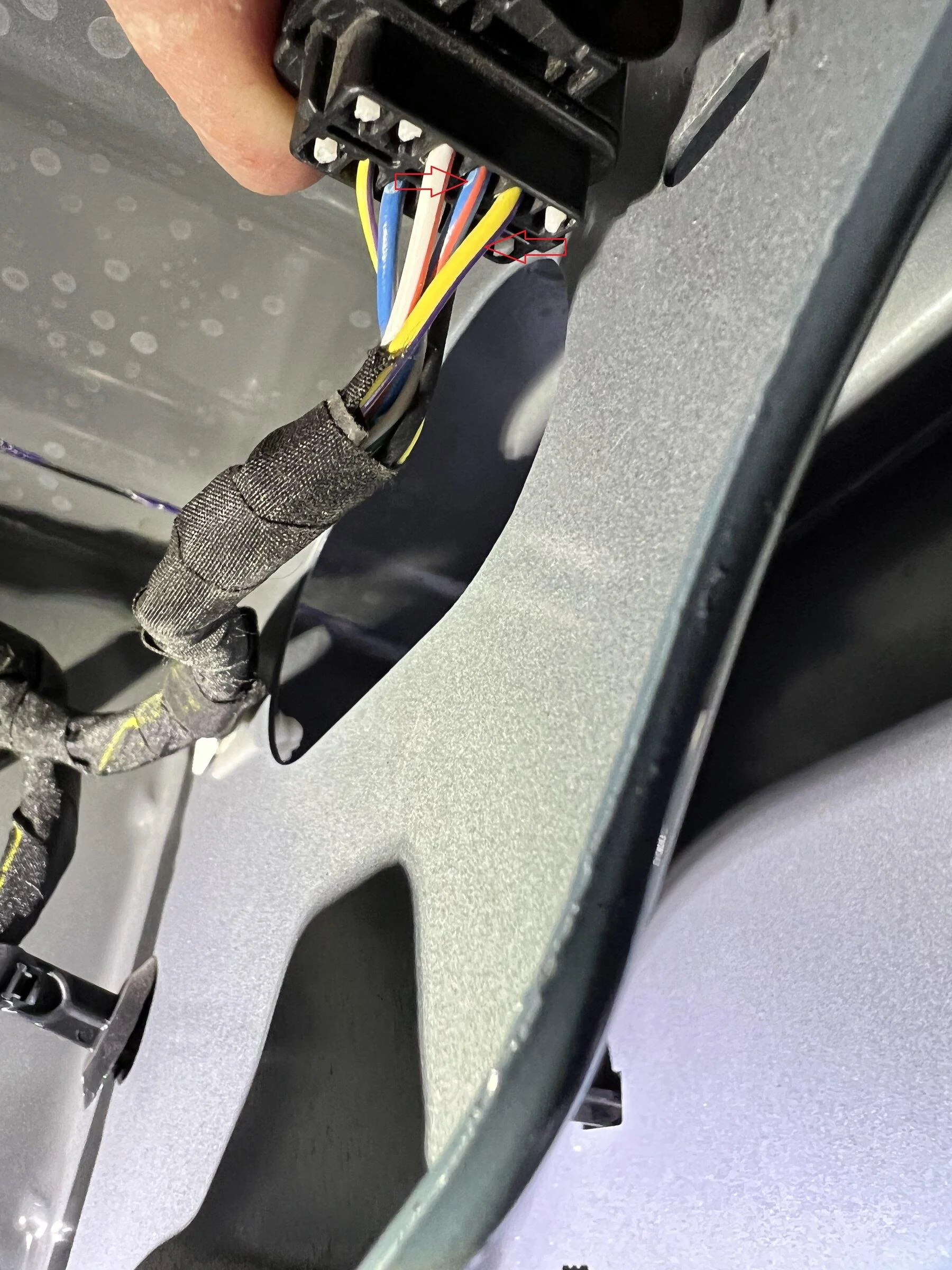 Ford Maverick DIY Tailgate Power Lock using Control/Actuator from Ranger IMG_3972