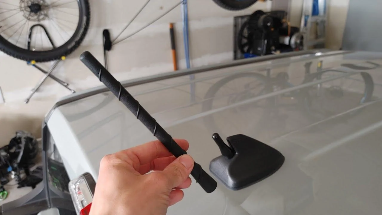 Ford Maverick Ranger stubby antenna fits Maverick 2022-02-14_09-49-28