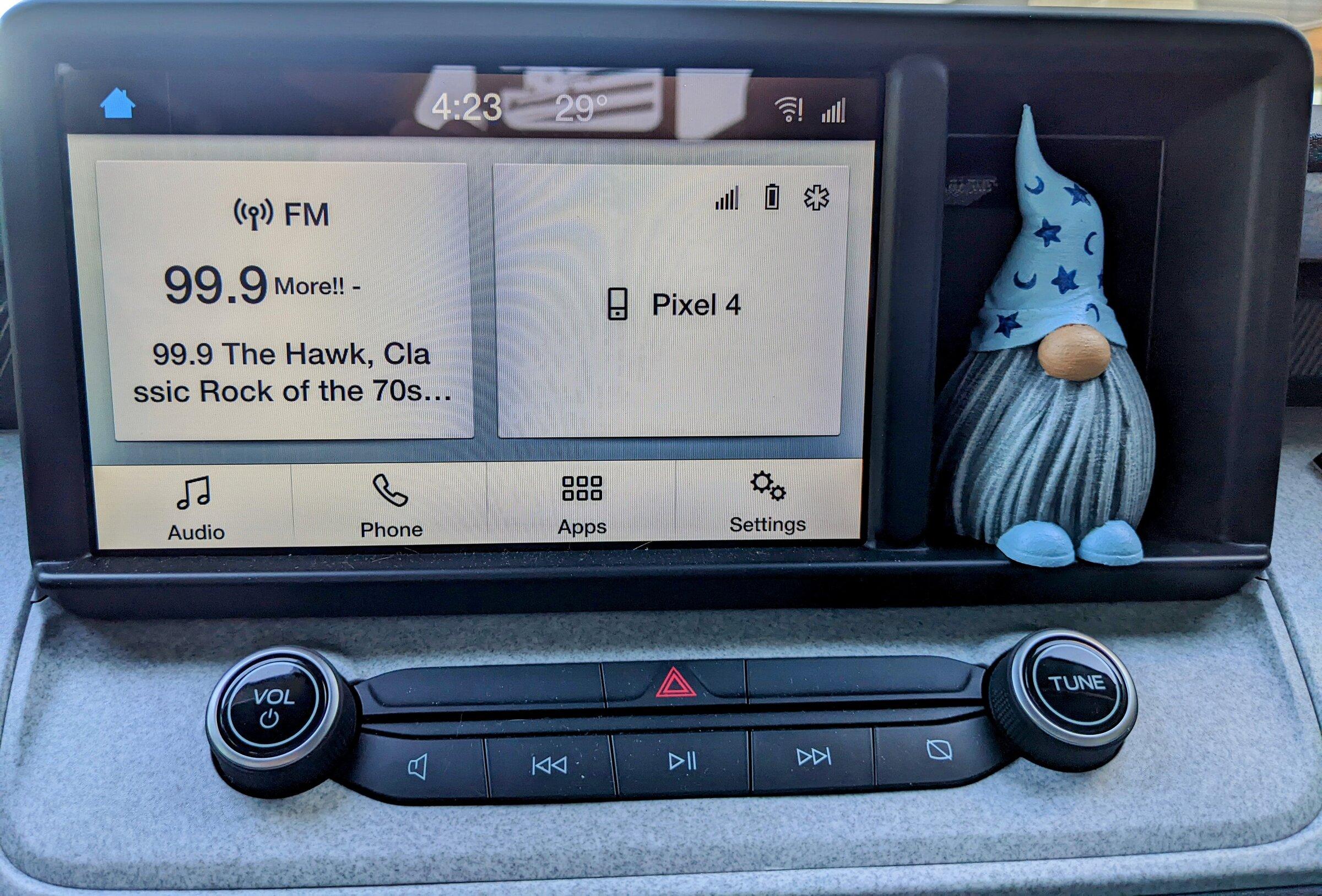 Ford Maverick Dash cubby hole -- what's in yours? 📸 PXL_20220215_212305067~3