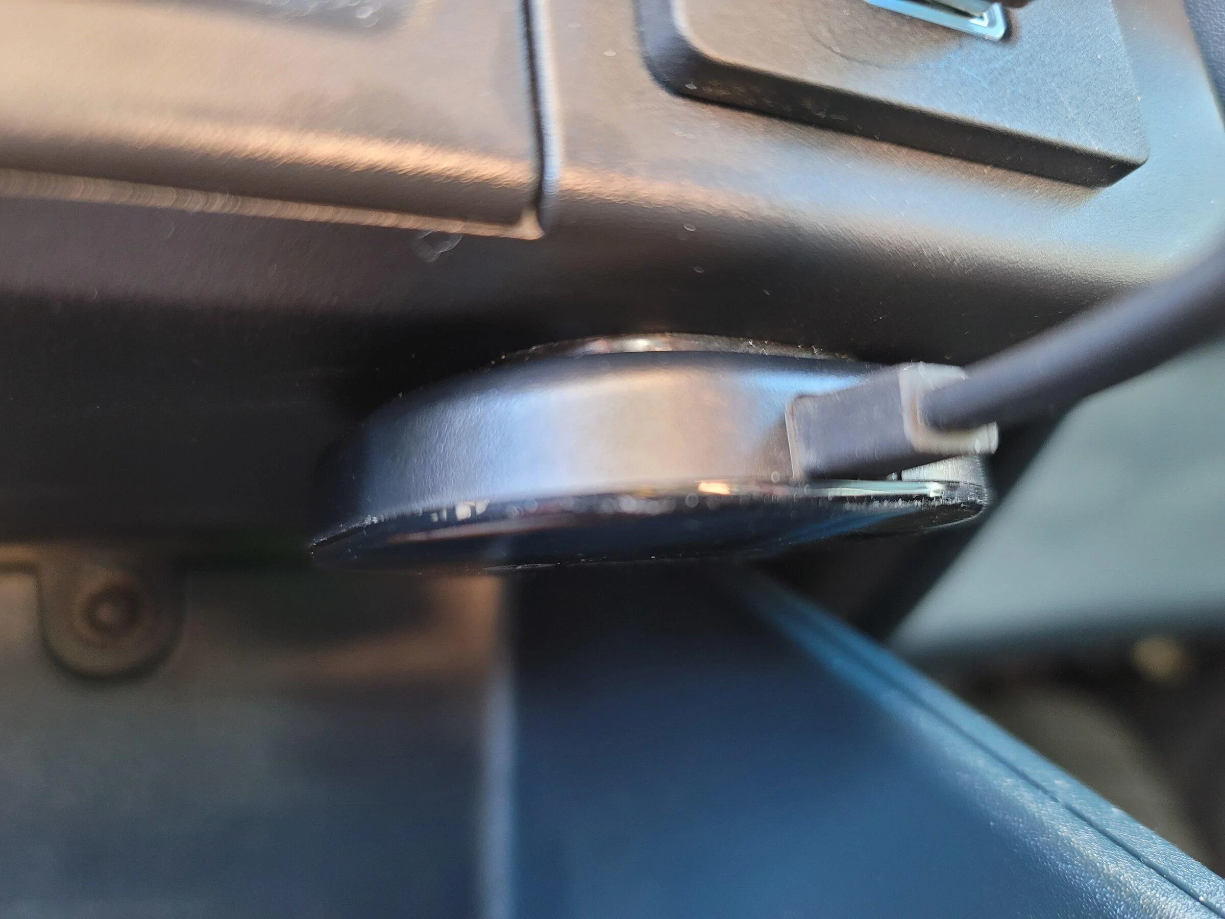 Ford Maverick Installed AA wireless adapter and stubby antenna 20220219_122653