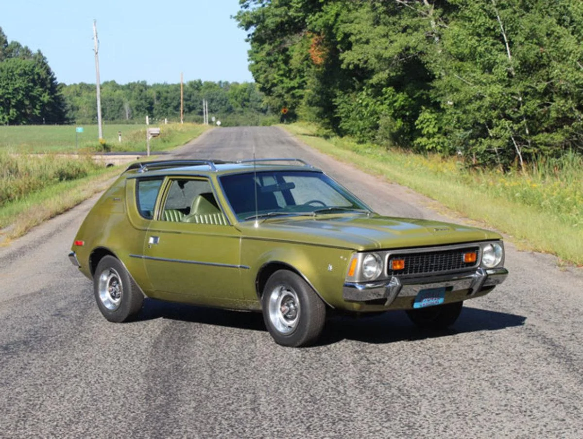 Ford Maverick XLT Hybrid picked up image-placeholder-titl