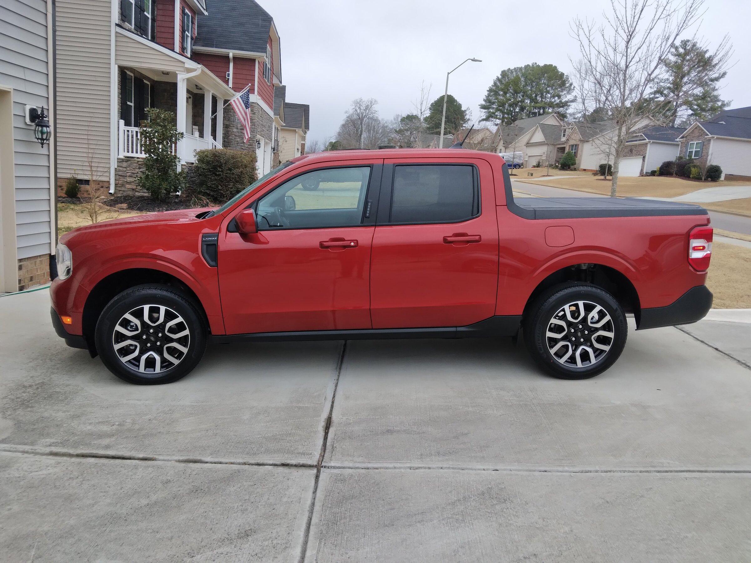 Ford Maverick HOT PEPPER RED Maverick Photos Thread 1