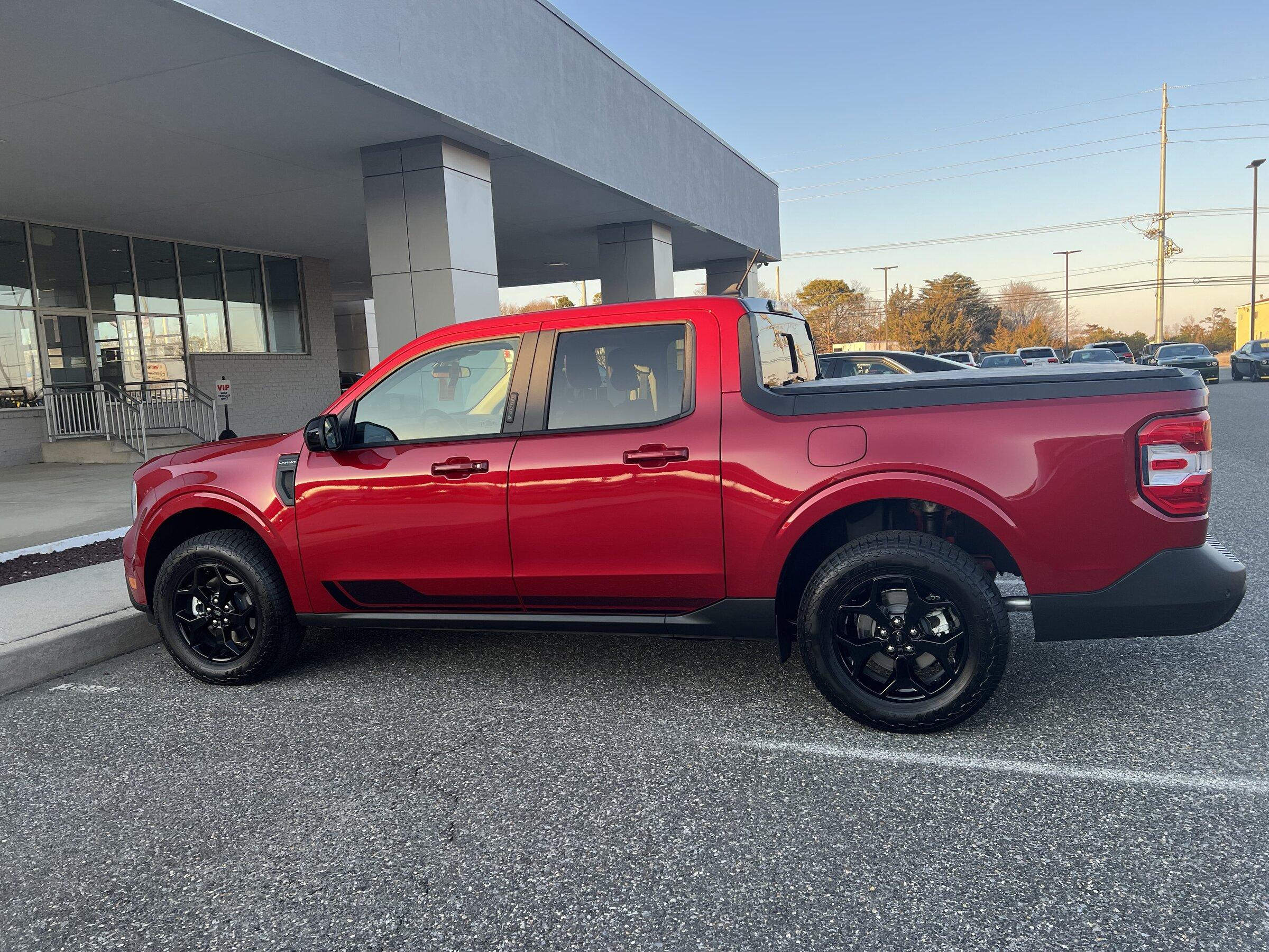 Ford Maverick RAPID RED Maverick Photos Thread DBE81C8B-81AC-4C03-99CB-CF631F33FBBF