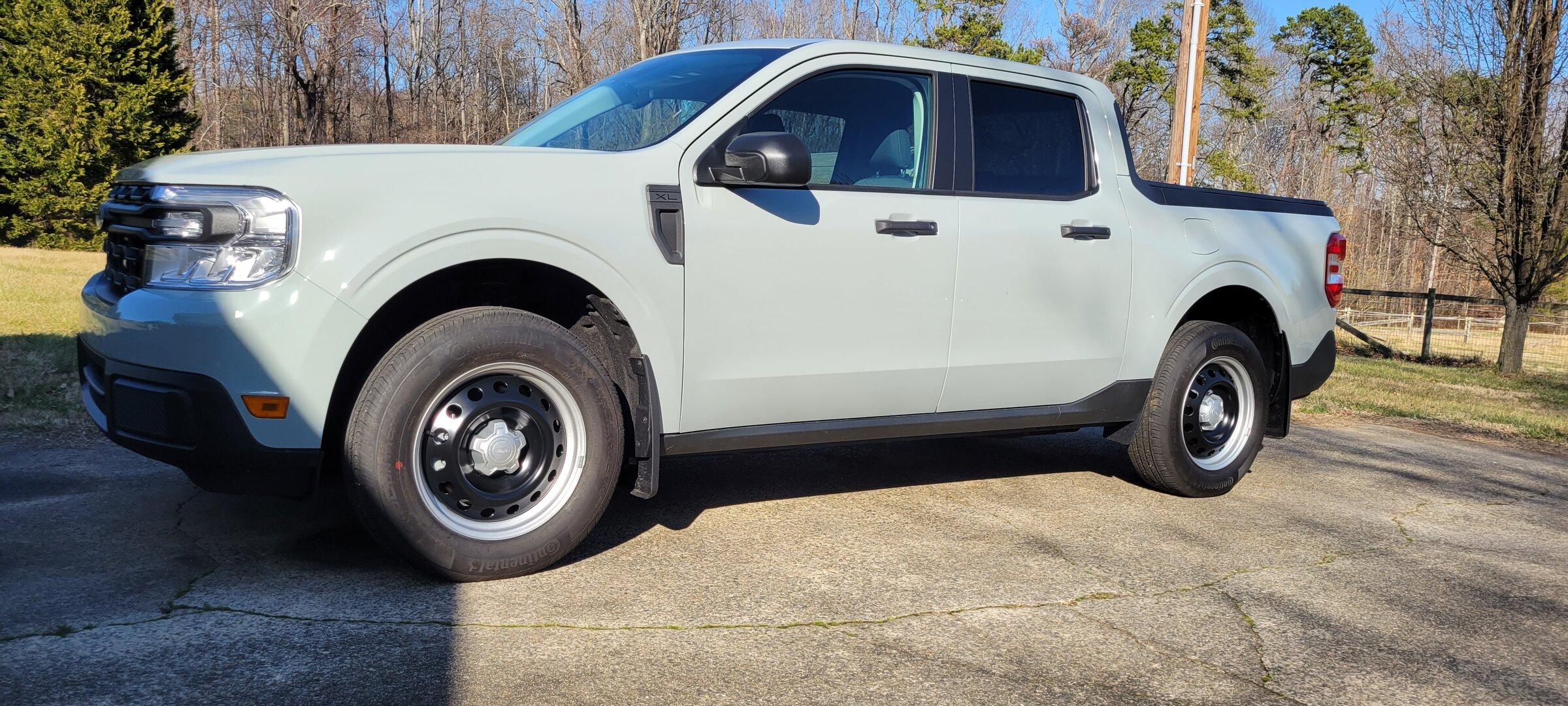 Ford Maverick Painted my Steelies Black & Silver Bi-Color 20220302_154505