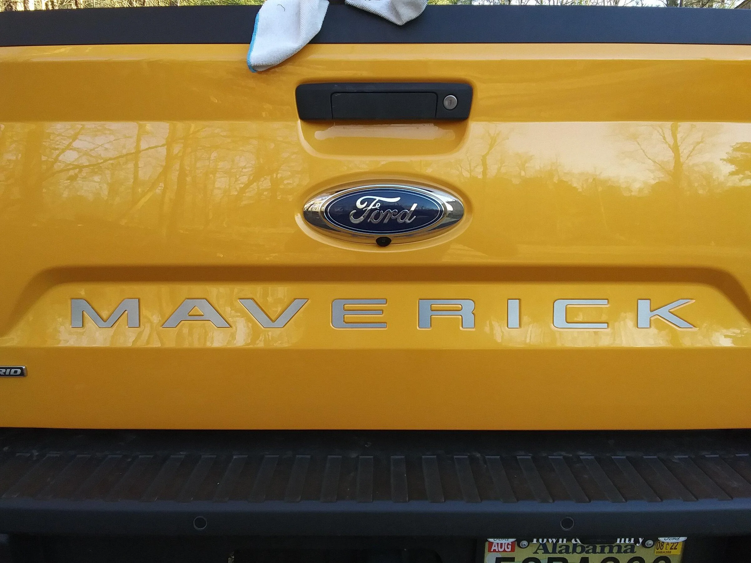 Ford Maverick Orange vehicle—Cyber Orange or Hot Pepper Red 20220303_165059
