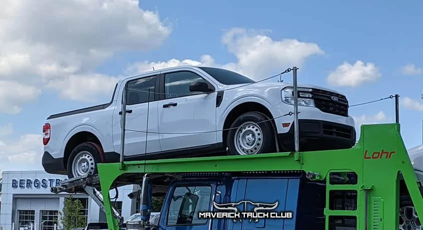 Ford Maverick OXFORD WHITE Maverick Photos Thread oxford white 2022 maverick xl pickup steelies steel wheels 1
