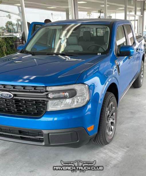 Ford Maverick Velocity Blue Maverick XLT + Hybrid 2.5L Engine Compartment Underhood Pics 2022 Maverick XLT Hybrid 2.5L Velocity Blue 2