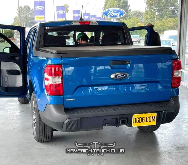 Ford Maverick Velocity Blue Maverick XLT + Hybrid 2.5L Engine Compartment Underhood Pics 2022 Maverick XLT Hybrid 2.5L Velocity Blue 3