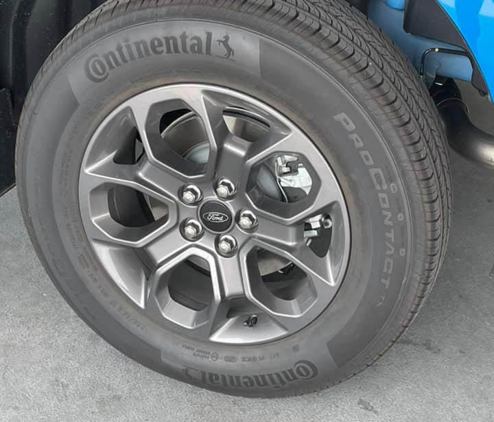Ford Maverick Velocity Blue Maverick XLT + Hybrid 2.5L Engine Compartment Underhood Pics 2022 Maverick XLT Hybrid 2.5L Velocity Blue 1