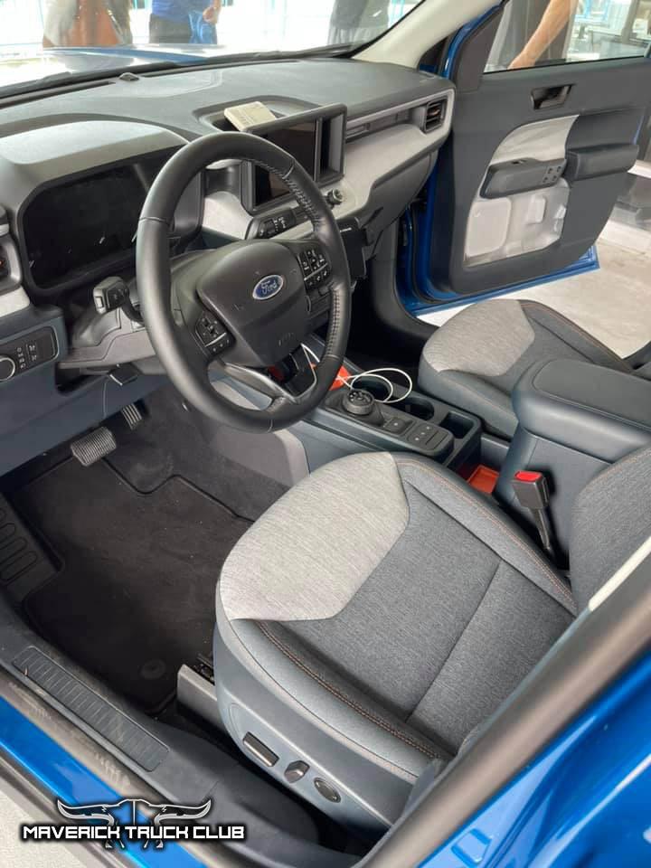 Ford Maverick Velocity Blue Maverick XLT + Hybrid 2.5L Engine Compartment Underhood Pics Interior 2022 Maverick XLT Hybrid 2.5L 1
