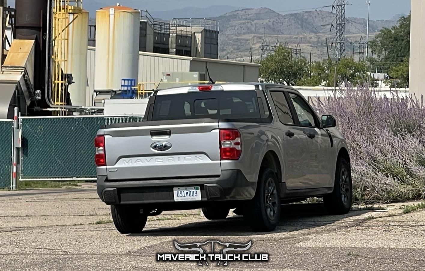 Ford Maverick ICONIC SILVER Maverick Photos Thread Iconic Silver 2022 Maverick