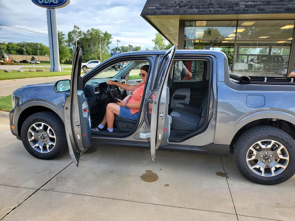 Ford Maverick CARBONIZED GRAY Maverick Photos Thread Maverick XLT, Carbonized Gray, Ecoboost AWD with 4k towing by Ken L 6