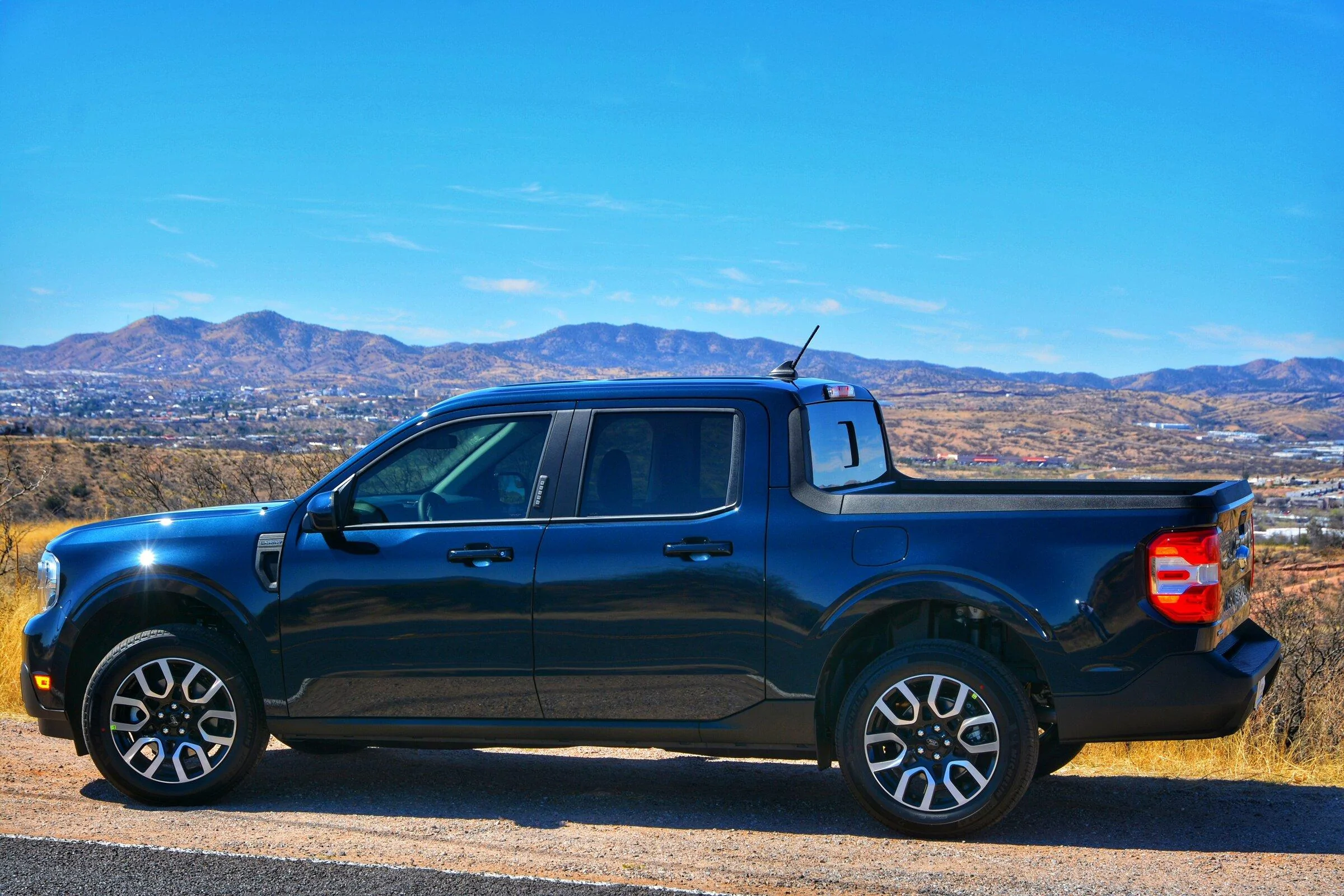 Ford Maverick Lariat Hybrid delivered to Nogales, Arizona Snapseed